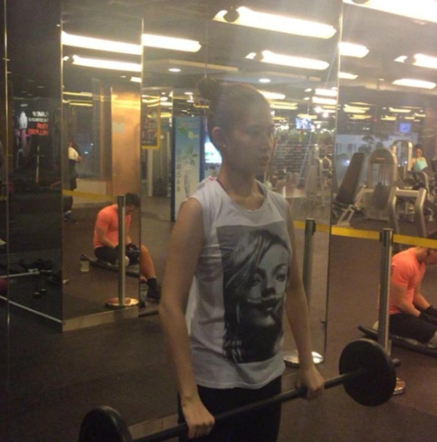 Bí quyết giữ dáng của Hà Siêu Liên-6