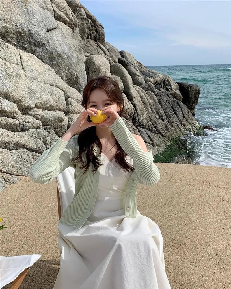 3 cách diện cây đồ trắng thanh lịch mà không nhàm chán-4