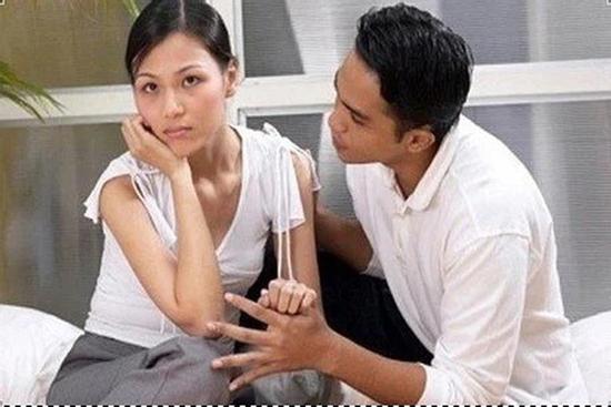 Có số tiền lớn, bạn trai muốn đi học, không đồng ý mua đất xây nhà