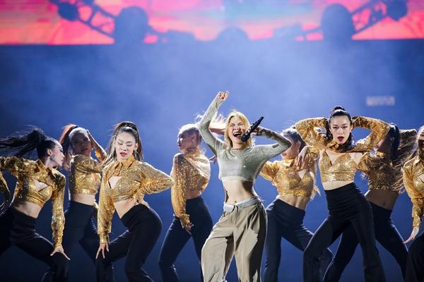 Thấy gì từ việc phim Mỹ Tâm rời rạp với 12 tỷ đồng?-5