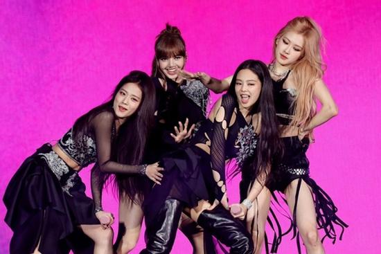 BLACKPINK được khen vì loạt chi tiết quảng bá văn hóa Hàn Quốc ở Coachella 2023