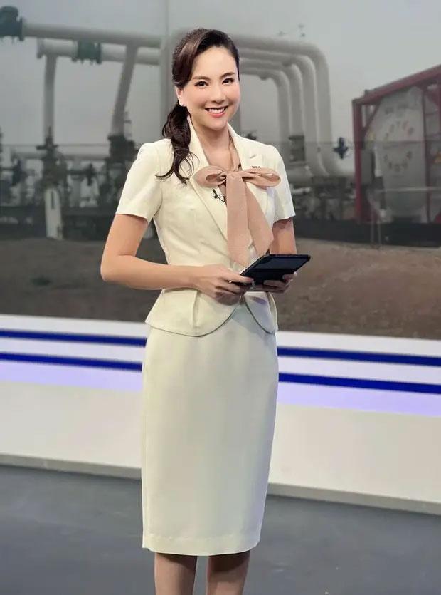 MC Mai Ngọc bất ngờ khoe ảnh chụp cùng ông xã 10 năm trước-1