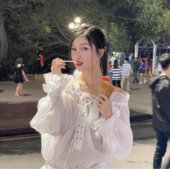 Phương Nhi tránh hớ hênh cực khéo, xứng danh thần tiên tỷ tỷ-2