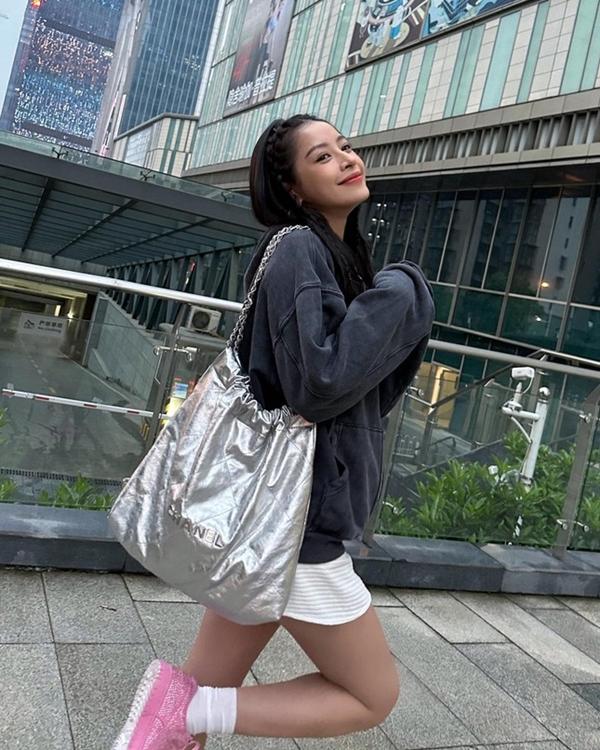 Chi Pu có khả năng đi đường dài tại Tỷ Tỷ Đạp Gió Rẽ Sóng không?-3