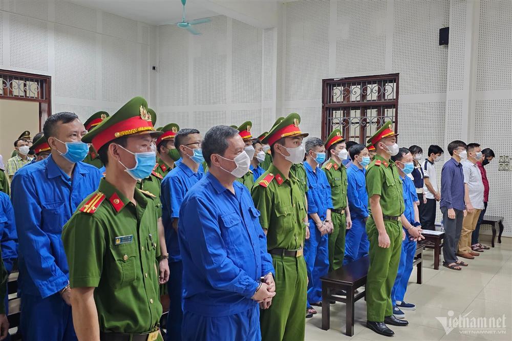 Xét xử cựu Chủ tịch UBND TP Hạ Long Phạm Hồng Hà-2