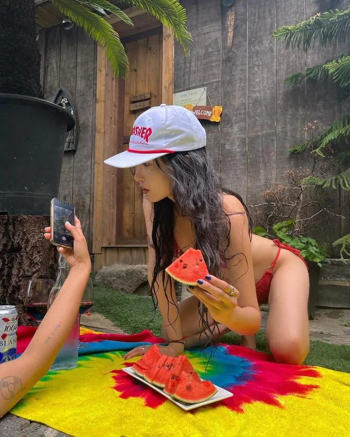 Bí quyết có ảnh đi biển đẹp của thiên thần ăn xin xứ Hàn-6