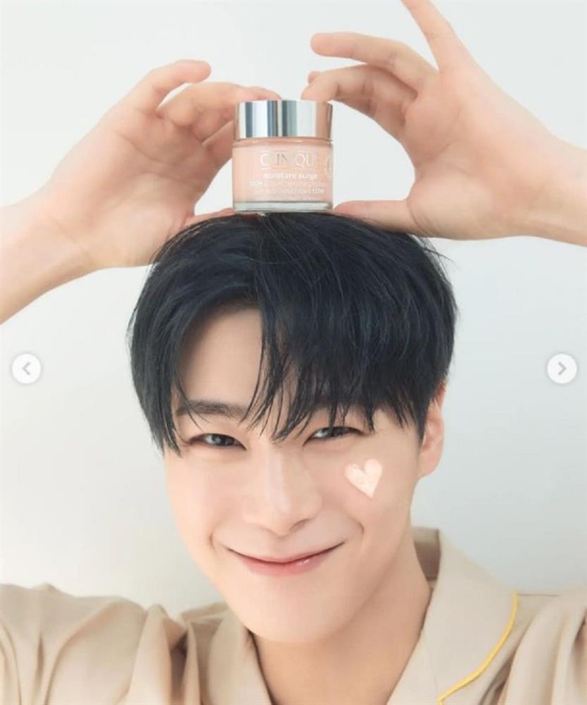 Xót xa hình ảnh cuối cùng của Moonbin trước khi qua đời tuổi 25-5