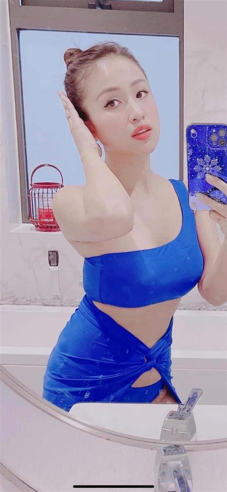 Vân Hugo kiên trì độ dáng sau sinh, lấy lại đường cong hình thể quyến rũ-1