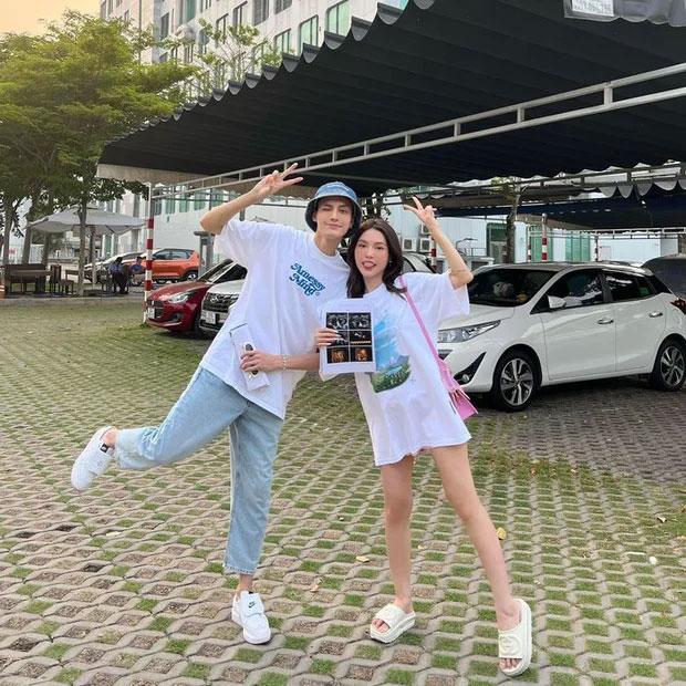 Lucie Nguyễn lộ bụng bầu vượt mặt mà body vẫn chuẩn-1