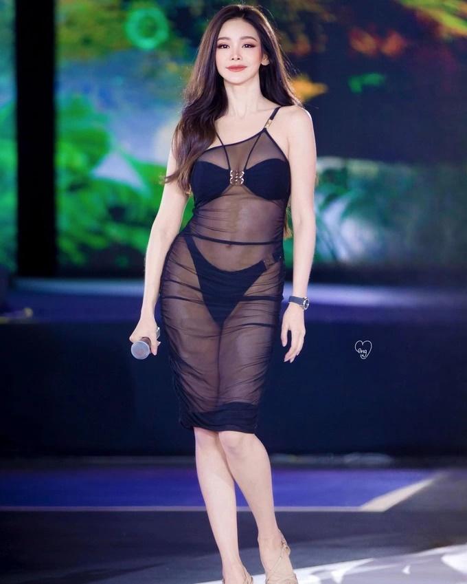 Nhiệm kỳ thị phi của hoa hậu Engfa Waraha-5