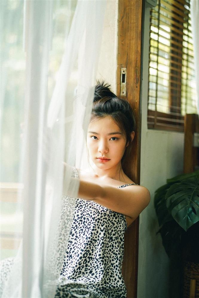 Nữ ca sĩ 19 tuổi được tìm thấy tử vong tại nhà riêng-1