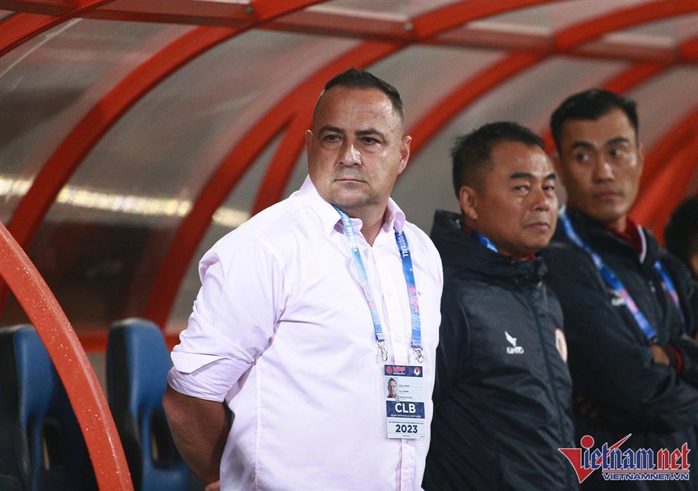 Động thái bất ngờ của CAHN trước tin đồn mời HLV tuyển Thái Lan-1
