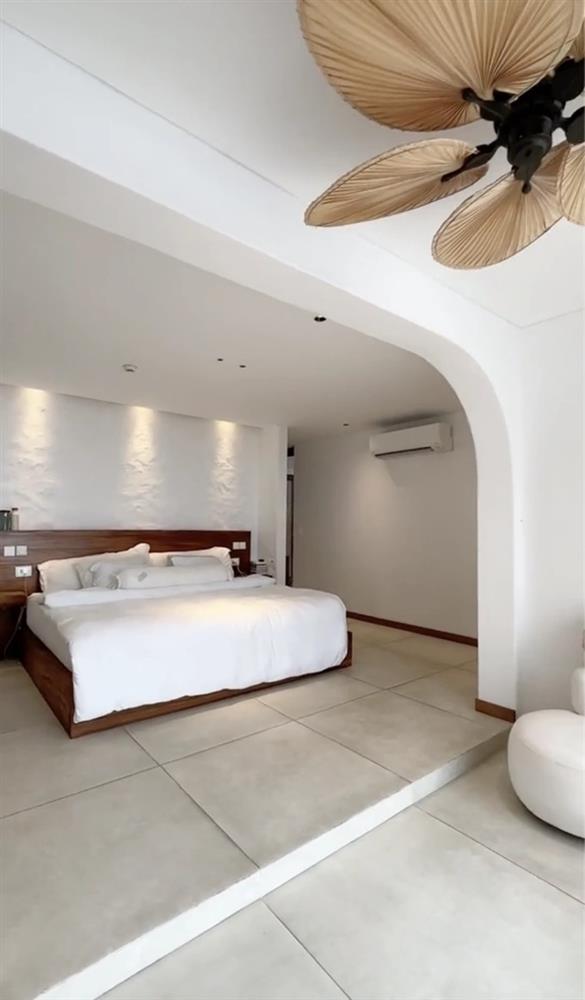 Ca nương Kiều Anh khoe nhà: Diện tích 300m2, sắm tủ lạnh nửa tỷ-4