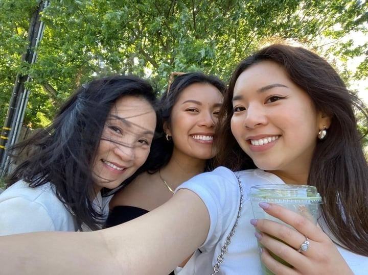 Hồng Đào sau 4 năm ly hôn Quang Minh: 61 tuổi vẫn trẻ đẹp, đóng phim Hollywood-2