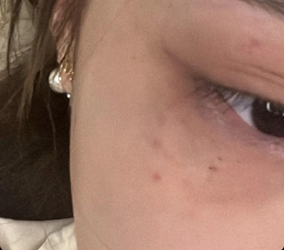 Loạt nghi vấn trước cái chết của nữ ca sĩ 19 tuổi, từng bị bạn trai bạo hành-3