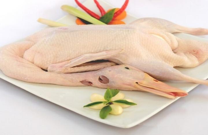 Cách nhổ sạch lông vịt và khử mùi hôi hiệu quả-2