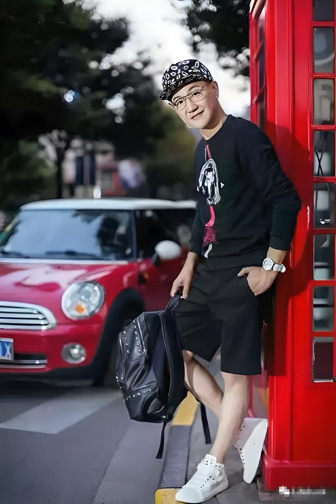 Thói quen khác lạ của ông ngoại 73 tuổi trông như hơn 40 tuổi-1