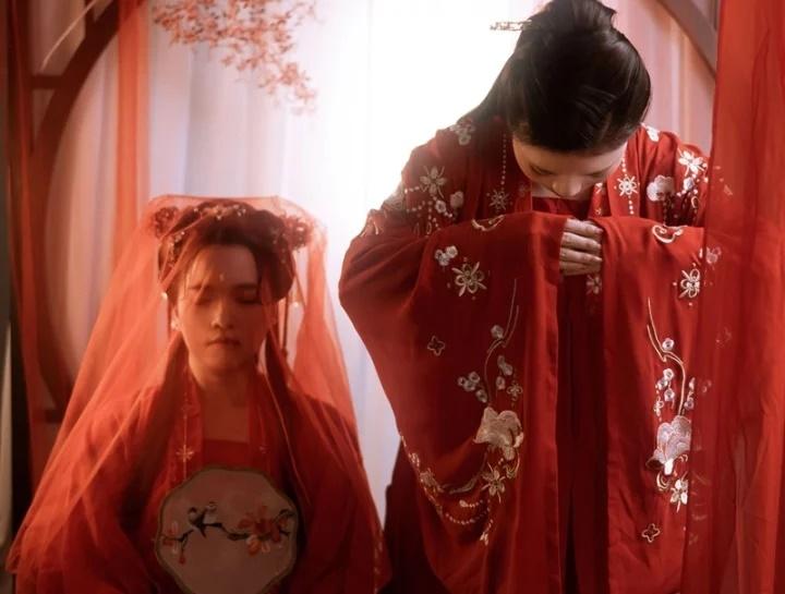 Trộm mộ tổ chức đám cưới ma cho cháu, cụ ông 76 tuổi trả giá đắt-1