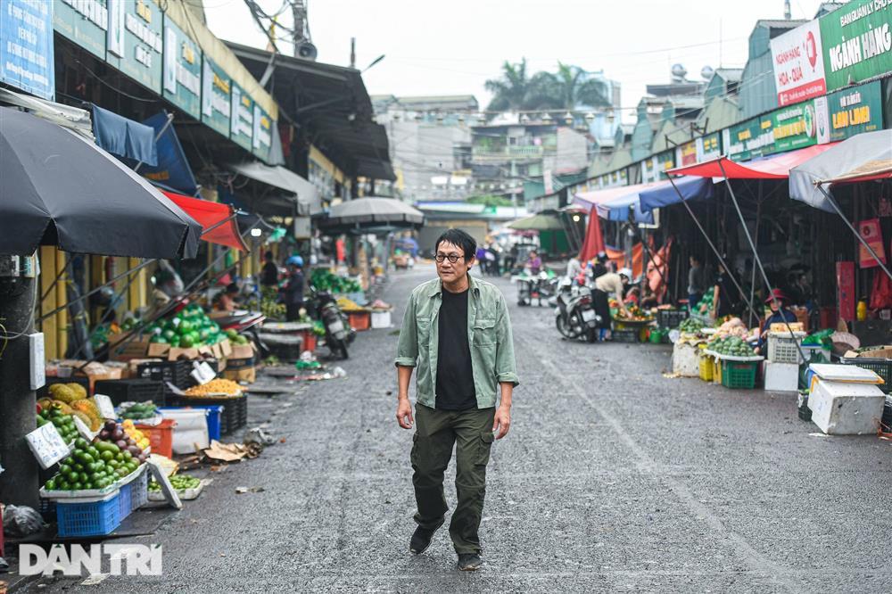 Hoàng Hải chở NSƯT Thanh Quý trên xe máy cà tàng, ngủ cạnh bãi rác-9