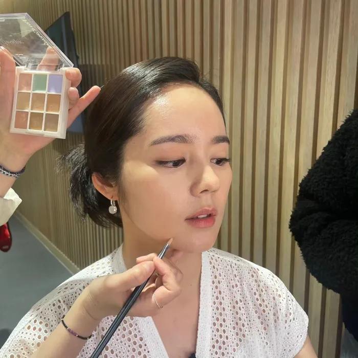 Góc nghiêng đỉnh cao của Han Ga In ở tuổi 41-1