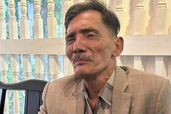 Thương Tín sức yếu, không thể hát hết 3 bài trong đêm nhạc-5