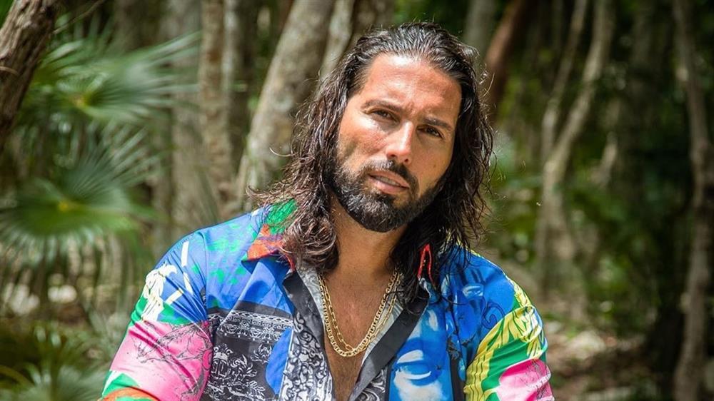 Tự tin gene đẹp, người đàn ông rao bán phôi thai giá 2 triệu USD-5