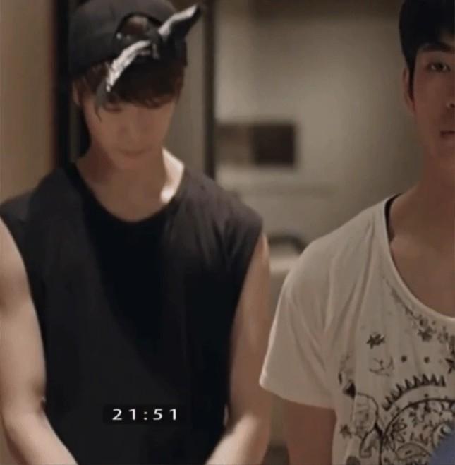 Nam idol K-Pop vừa qua đời từng đóng trong phim có Nhã Phương đóng chính-4