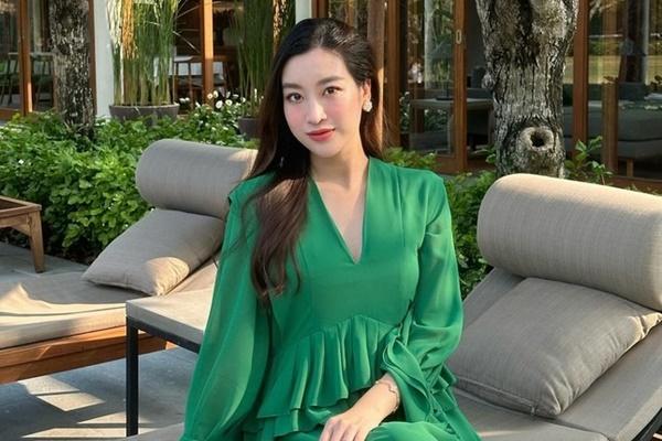 Mẹ ruột Đỗ Mỹ Linh: Kỹ sư Hóa học, định hướng giúp con vượt cám dỗ-9