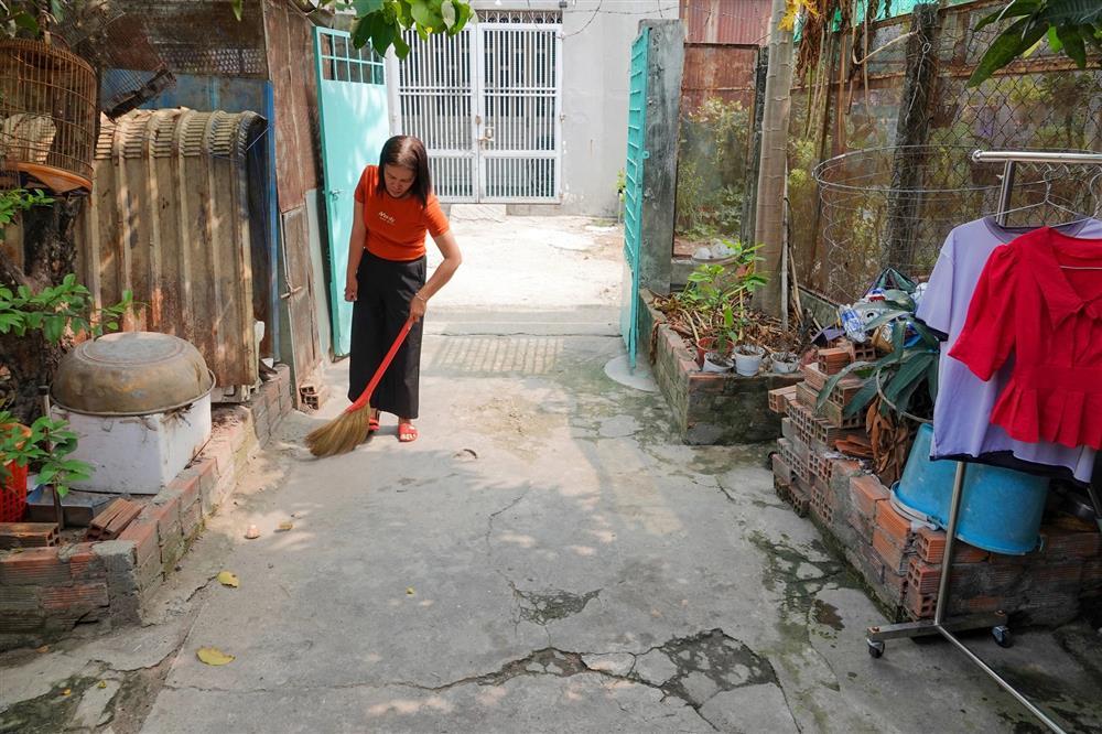 Mẹ đơn thân từng muốn ôm con nhảy sông hồi sinh từ chuyện tình xe lăn-3