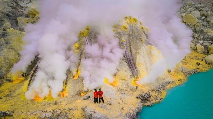 Khách Việt suýt chết khi leo núi ngắm ma trơi cổng địa ngục Indonesia-8