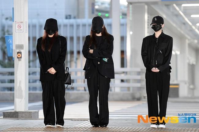 Trước giờ tang lễ Moonbin: Hành động của dàn idol Hàn để tiễn biệt cố nghệ sĩ tại sân bay-2