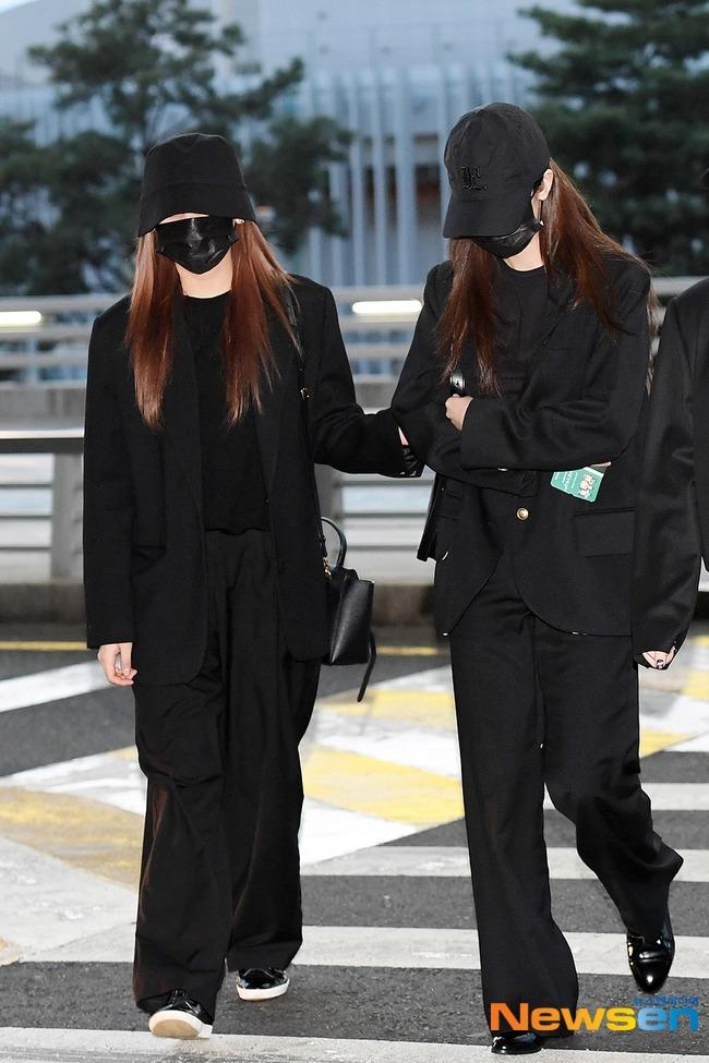 Trước giờ tang lễ Moonbin: Hành động của dàn idol Hàn để tiễn biệt cố nghệ sĩ tại sân bay-3