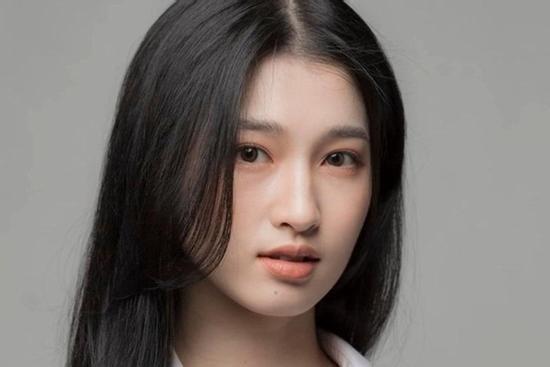 Phương Nhi khoe ảnh thẻ mới: Chụp vội mà vẫn xinh ngất ngây