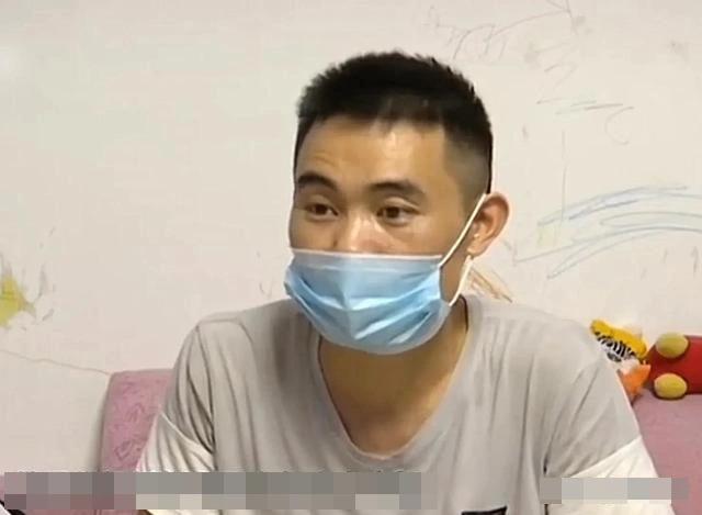 Chồng phải quét mã gần 700 nghìn mỗi lần muốn vào phòng vợ-1