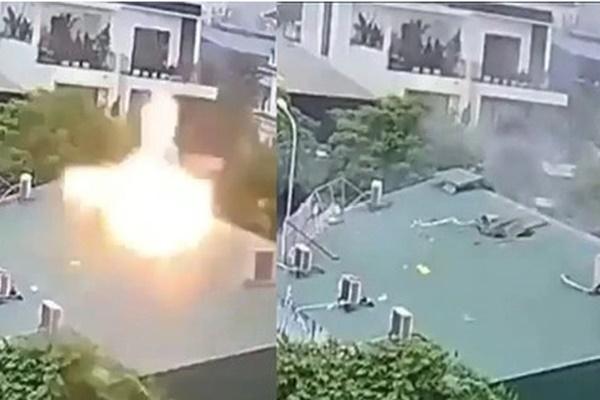 2 phụ nữ mang thai và 3 trẻ em bị thương sau vụ lật xe đầu kéo-4