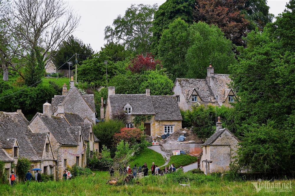 Bibury - ngôi làng cổ đẹp nhất Vương quốc Anh-5