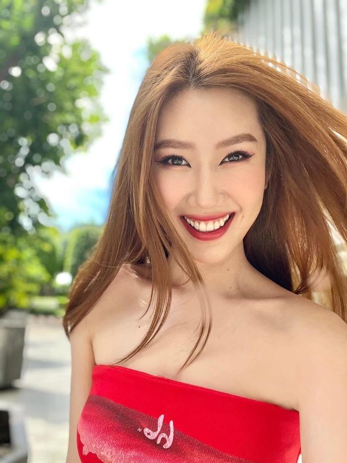 Thúy Ngân để lộ dấu hiệu gây lo lắng khi khoe ảnh cận mặt mộc-4