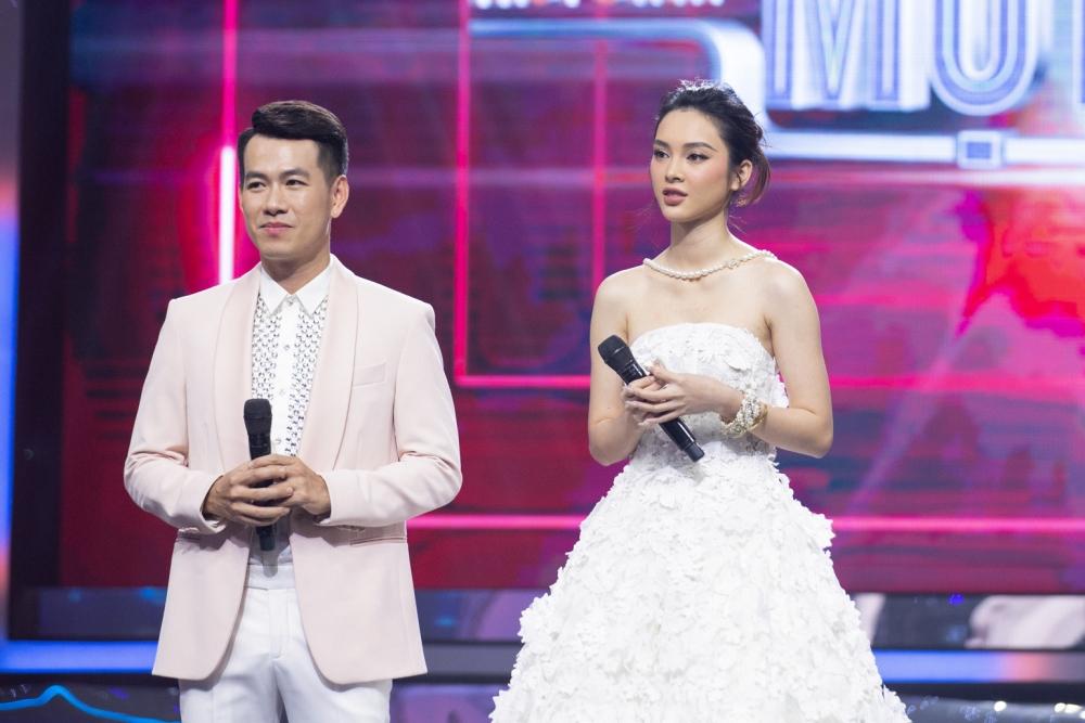 Quỳnh Lương 5 lần bị chê hát thiếu tự tin, cầm mic là run rẩy-4