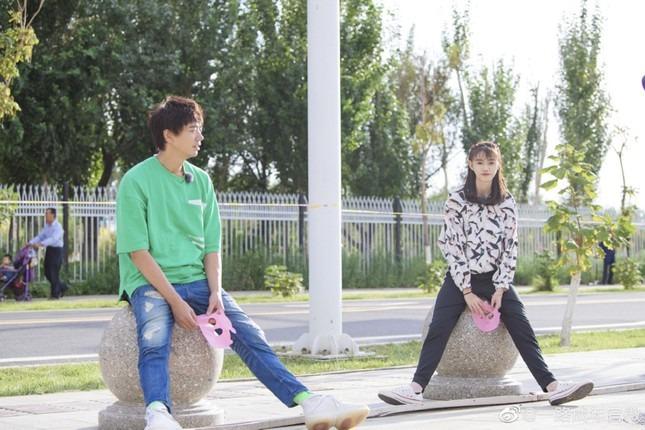 Sống chung nhà, nam ca sĩ nổi tiếng bị con gái ruột coi như người lạ-4