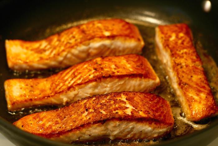 Phụ nữ chậm lão hóa thường thích ăn 4 loại thực phẩm-1