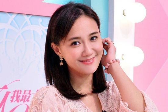 Đằng sau việc nữ diễn viên nuốt 20 quả trứng sống ở game show