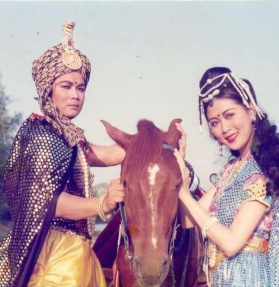 Diễn viên Phạm Công - Cúc Hoa: Ngôi sao thập niên 90 từng nhục vì diễn hài-1