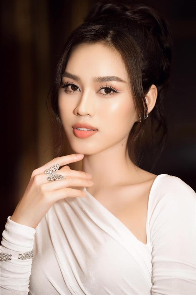 Điểm trùng hợp giữa Đỗ Thị Hà và Thanh Thủy: Có liên quan đôi mắt-4