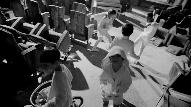 Phát sốt với màn nhảy đôi của Taeyang và Lisa-7