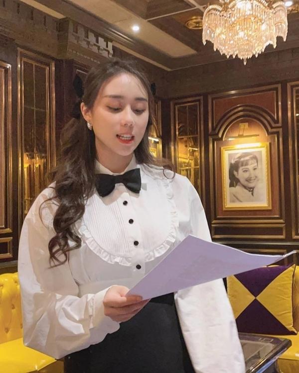 Gái út vua sòng bạc Macau: Không theo mốt mình dây, makeup nhẹ vẫn xinh-11