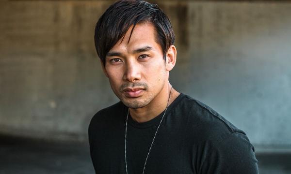 Hình thể vạm vỡ của nam chính người Mỹ quay phim ở Việt Nam-7