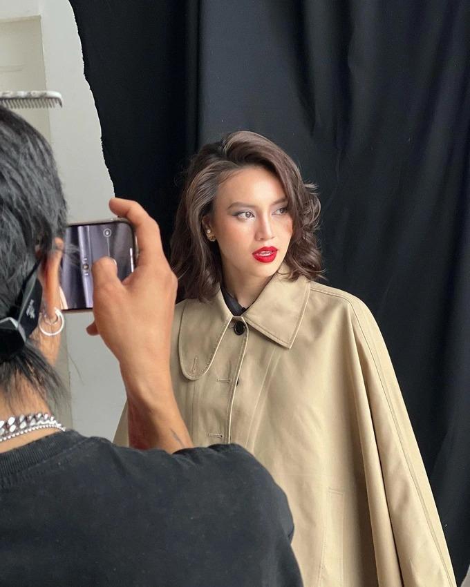 Tài sản Lan Ngọc tuổi 33: Nhà 2 mặt tiền, tủ đồ hiệu đắt đỏ-15