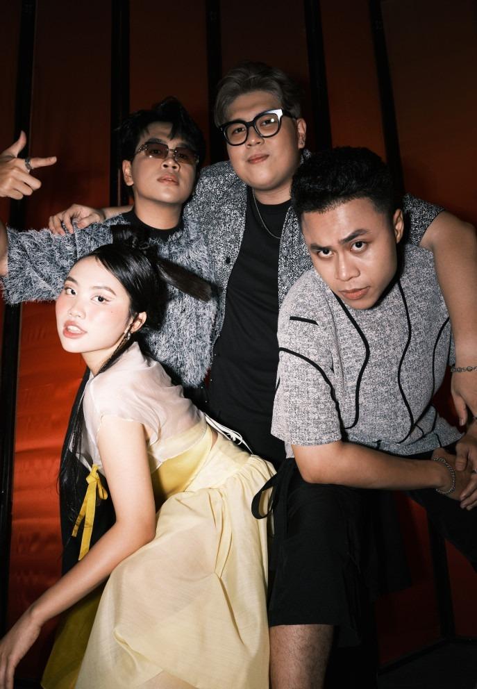 Phản ứng của Phương Mỹ Chi khi bị nhận xét ăn theo Hoàng Thùy Linh-5