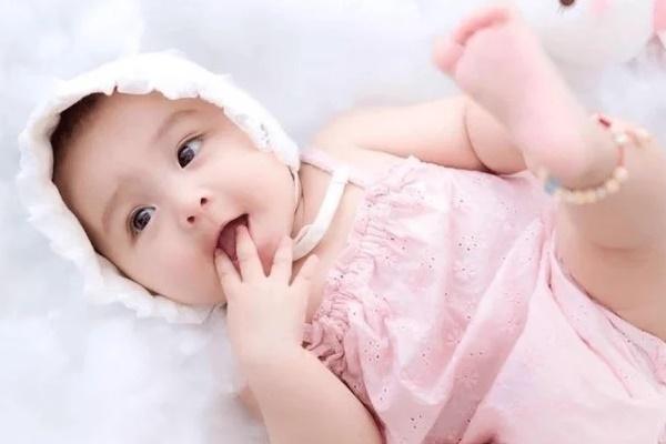 Đặt tên con gái mệnh Kim sao cho thật ý nghĩa-2