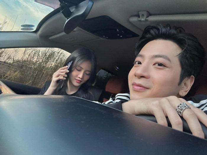 Trương Mỹ Nhân đăng khoảnh khắc tình cảm với Phí Ngọc Hưng sau ồn ào-2